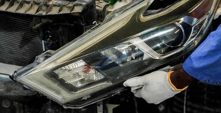 Headlight Restoration in Dubai